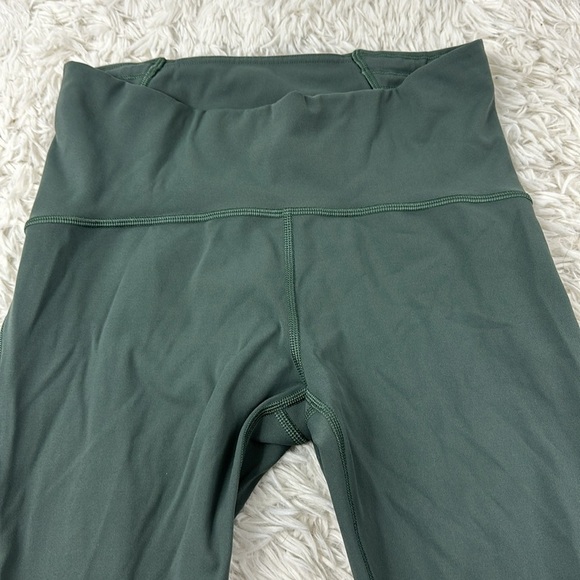 🔥$SALE$🔥 Lululemon Train Times Crop (17") Dark Forest - Picture 2 of 5